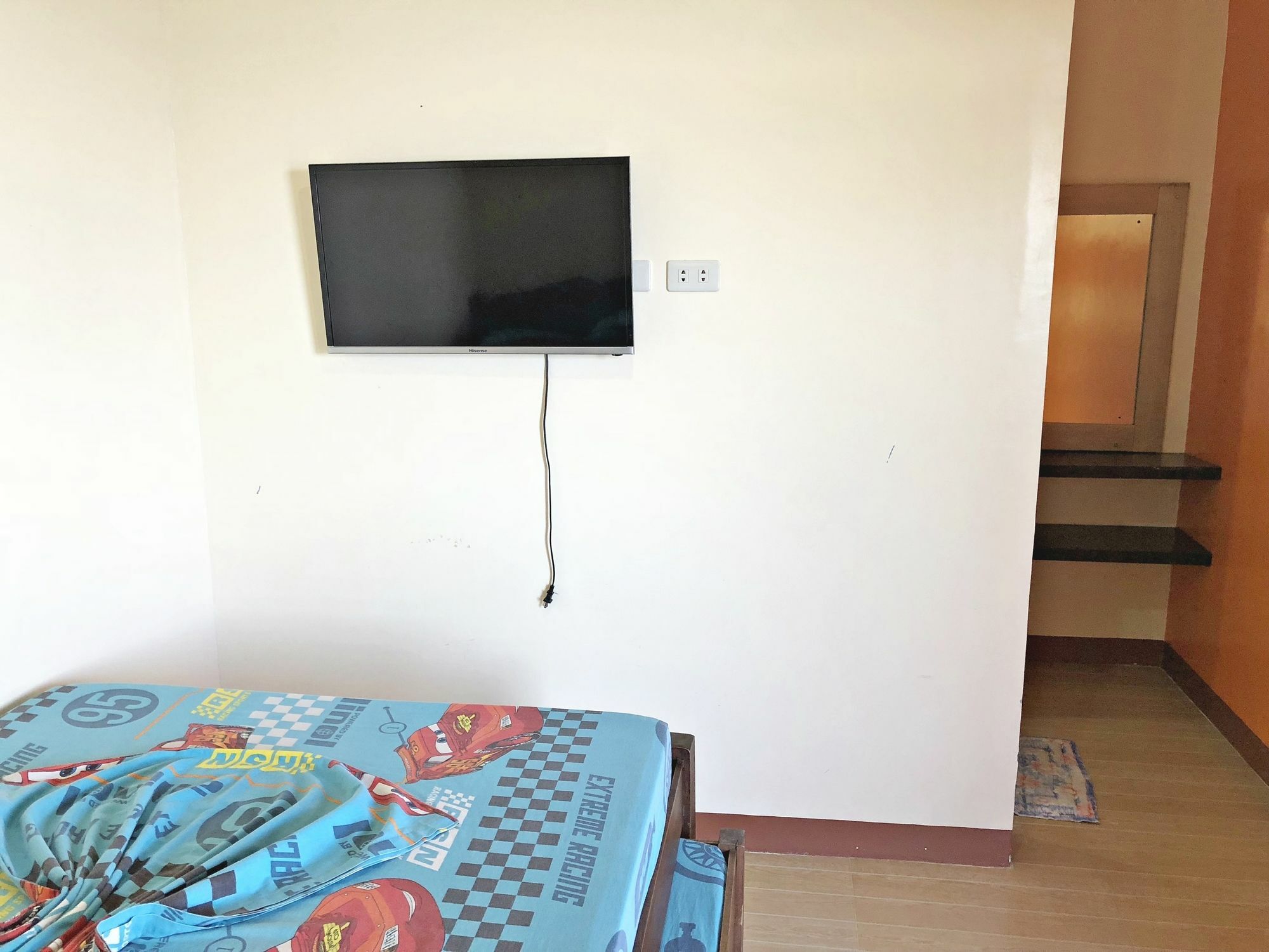 Queen Of Isle Cottages And Restaurant Puerto Galera Ngoại thất bức ảnh